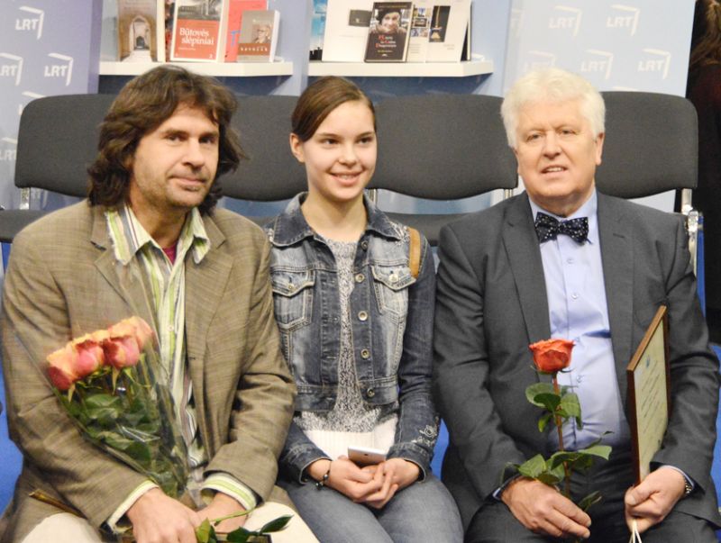 Selemonas Paltanavičius su Metų poezijos knygos laureatu Dainiumi Gintalu Selemonas Paltanavičius su Metų poezijos knygos laureatu Dainiumi Gintalu