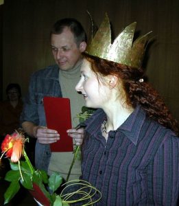 Geriausios 2005 m. knygos laureatė.  Šalia Vytautas V. Landsbergis. 2006 m.