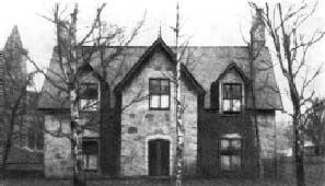 Namas, kuriame R. L. Stivensonas parašė „Lobių salą“