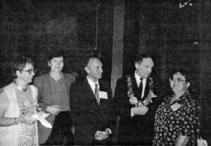 Iš kairės – IRSCL prezidentė M. Nikolajeva, V. Gražienė, V. Auryla, Stokholmo miesto meras, D. Šakavičiūtė 