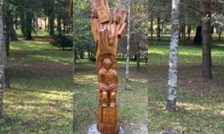 Koplytstulpis Gendručiui Morkūnui. Rolando Jasiukėno nuotr.