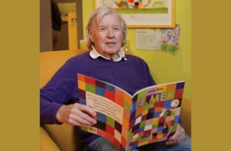 David McKee. Nuotr. šaltinis: https://www.andersenpress.co.uk
