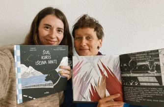 Rašytoja Jurga Vilė ir iliustruotoja Valentina Černiauskaitė. Asmeninio archyvo nuotr.